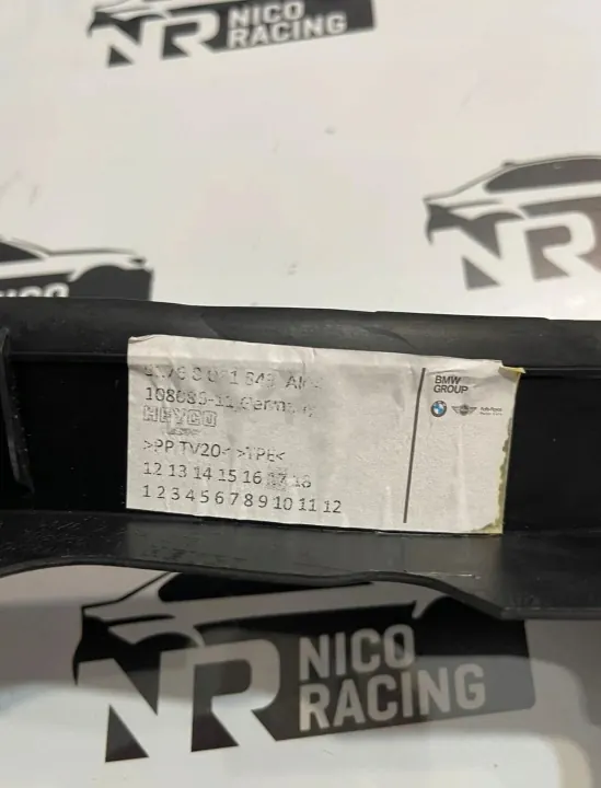 BMW 3 F80 Seitenpaneel-Dichtungen OEM 51768061843 51768061844 image 4