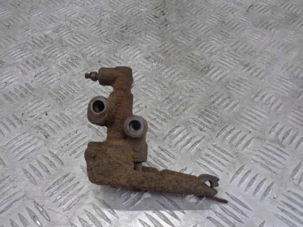 Correcteur de Force de Freinage OEM KOREKTOR SIŁY HAMOWANIA NAVARA image 3