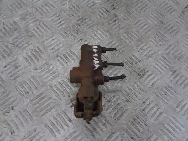 Correcteur de Force de Freinage OEM KOREKTOR SIŁY HAMOWANIA NAVARA image 4