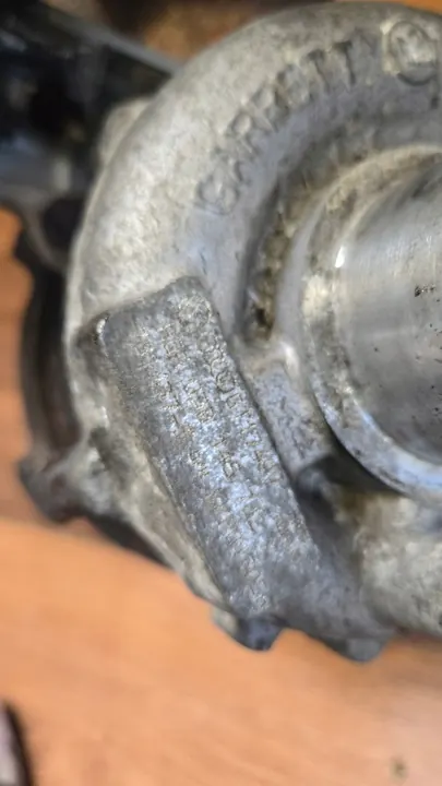 Turbokompressor AUDI A4 B7 1.9 TDI 038145702K image 2