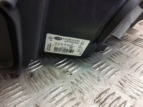 Rechter voorlicht Mercedes-Benz A W176 2016 image 9