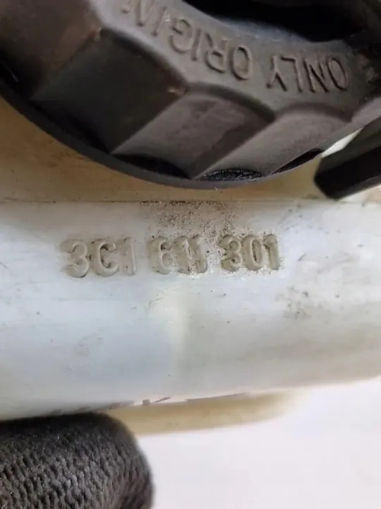 Bromscylinder OEM 03350886761 för VW Passat B7 image 8