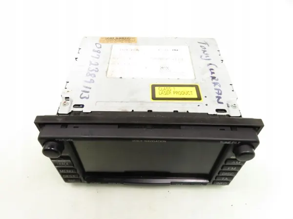 Radio Toyota Avensis II OEM 0866200910 - Usado image 6
