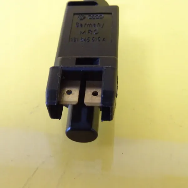 Bremsenpedalschalter VW Polo III 191945515A image 5