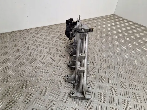 Coletor de admissão Fiat Talento 2018 OEM 140032531R image 2