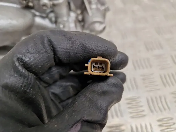 Coletor de admissão Fiat Talento 2018 OEM 140032531R image 4