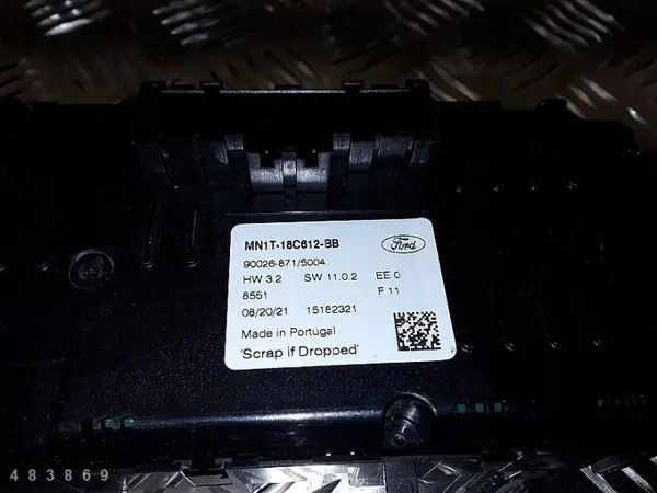 Module de contrôle climatisation Ford Ecosport MN1T18C612BB image 3
