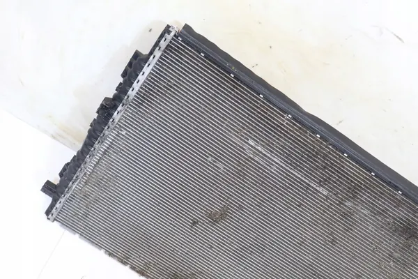 Radiador de agua SKODA OCTAVIA IV 1.5 TSI 2023 OEM 5WA121251D image 2