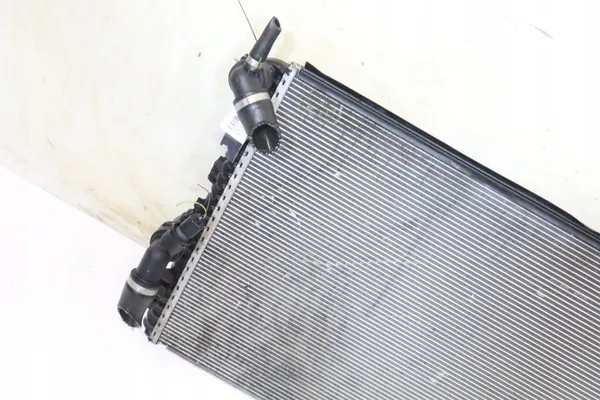 Radiador de agua SKODA OCTAVIA IV 1.5 TSI 2023 OEM 5WA121251D image 5