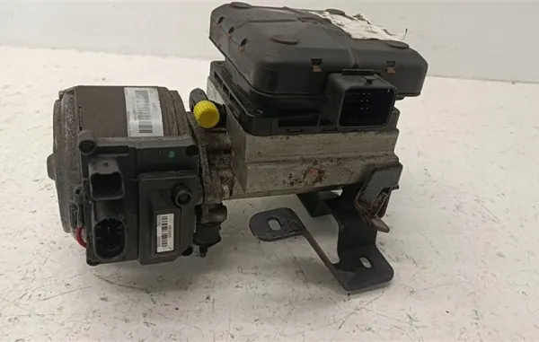 Pompe de suspension hydro OEM 9654068680 pour Citroen C5 III image 5