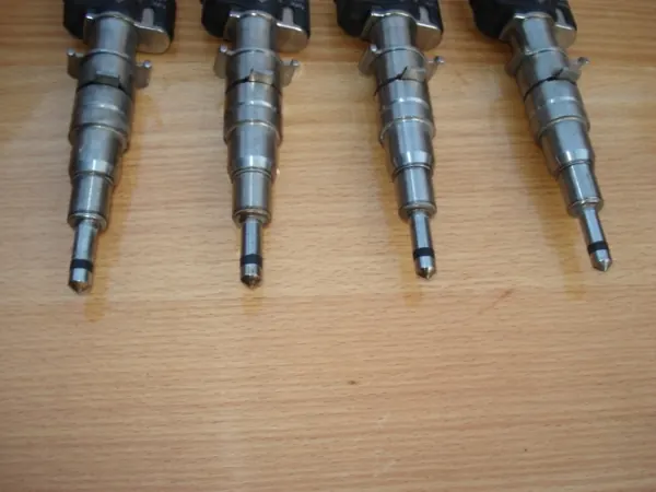 Inyector BMW E90 F10 N54 N63 335i 550i 7585261 image 6