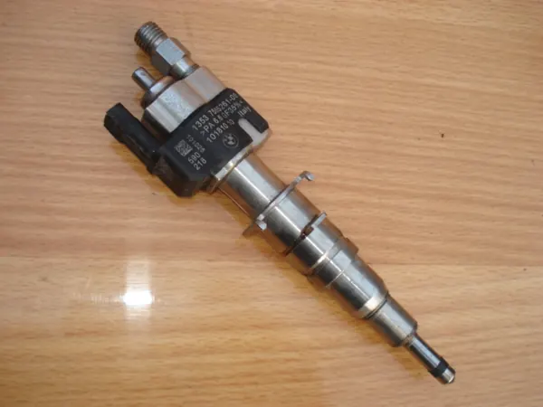 Inyector BMW E90 F10 N54 N63 335i 550i 7585261 image 7