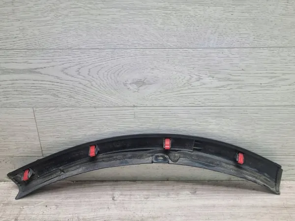 Mitsubishi Outlander Etuoinen oikea lokasuoja 7407A316 image 4