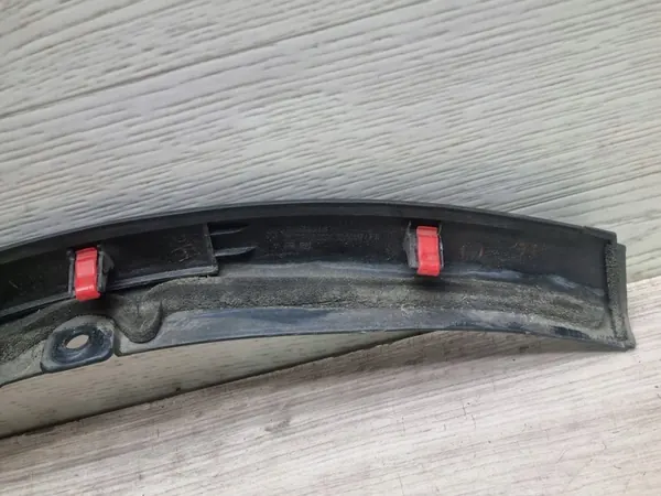 Mitsubishi Outlander Etuoinen oikea lokasuoja 7407A316 image 6