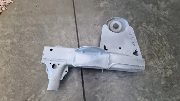 Oikea runkotuki etu OEM 1998R > 2014R Suzuki Jimny image 7