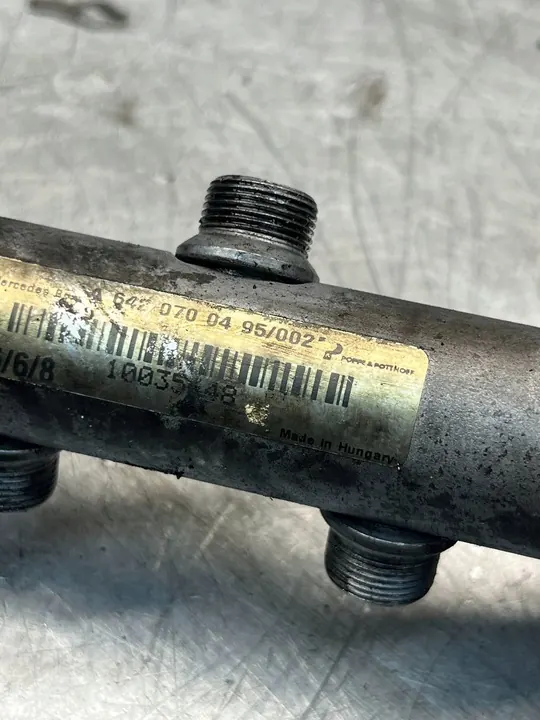 Kraftstoffschiene Mercedes CLS 320 CDI W219 A6420700495 image 3