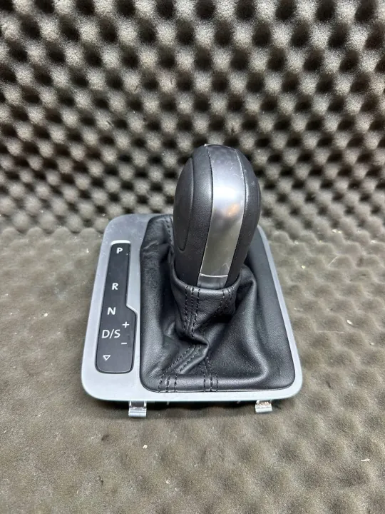 Schalthebelrahmen OEM 7P1713203G Volkswagen image 2