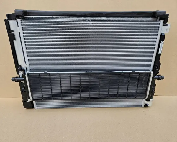 OEM A0995008501 radiator set för Mercedes SL R232 image 5