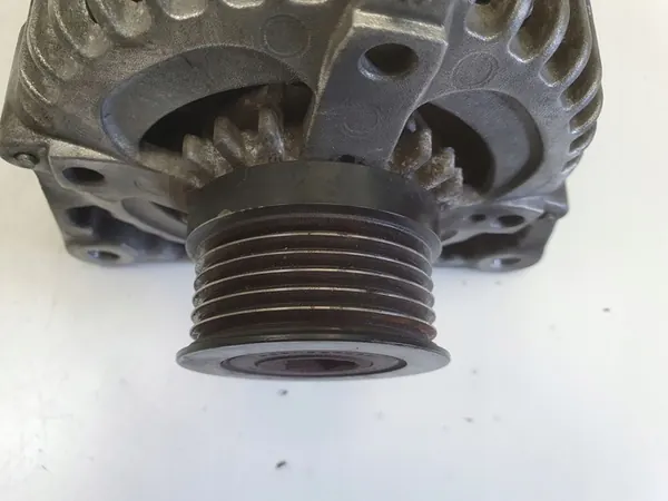 Vaihtovirtageneraattori Ford OE 3M5T-10300-YD image 8