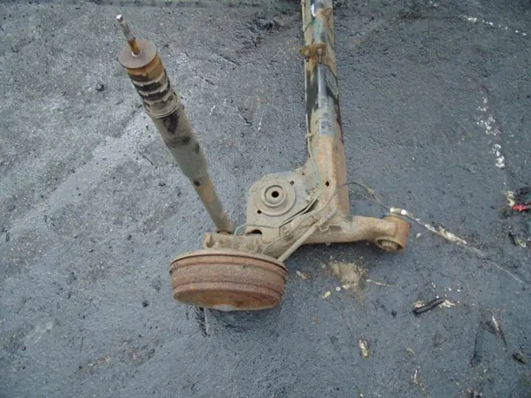Hinterachsschwinge OEM 380996 Dacia Logan MCV image 3