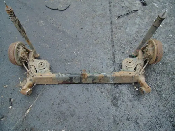 Hinterachsschwinge OEM 380996 Dacia Logan MCV image 4