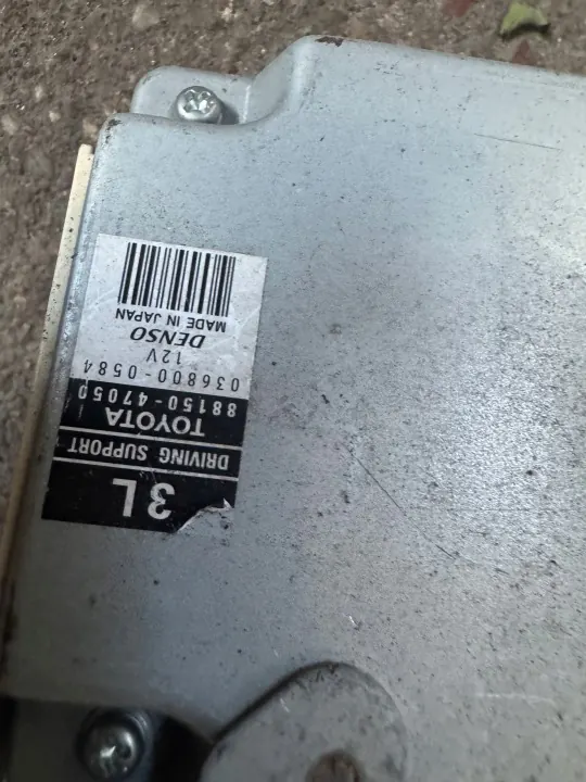 Module de direction assistée Toyota Prius+ OEM 261084 image 4