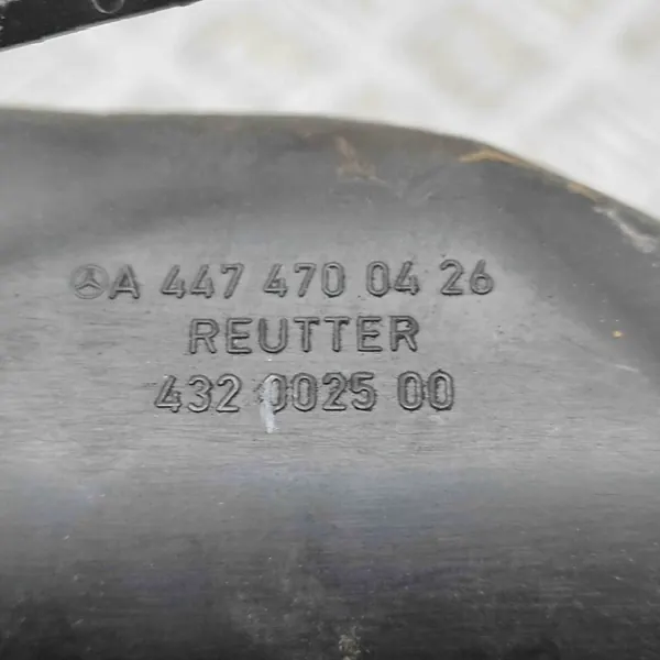 Bouchon bleu réservoir Mercedes-Benz Vito Tourer (W447) A4474700426 image 6