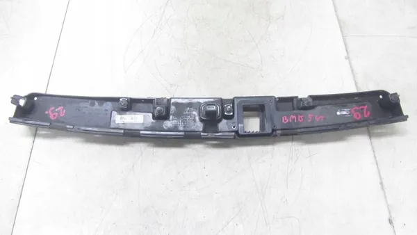 BMW 5 F07 GT Tavaratilan Verhoilu 7211220 image 2