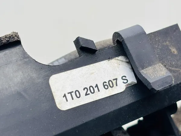 VW Touran I polttoainepumppu Webasto 1T0201607S image 3