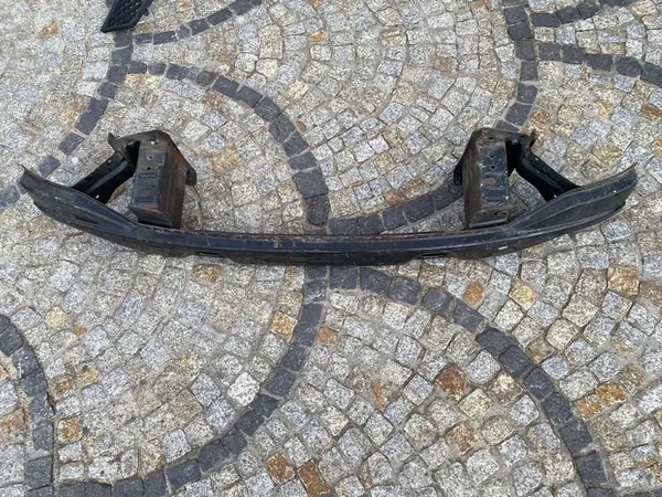 MERCEDES VITO 639 FRAMTÅG REINFORCEMENT OEM image 7