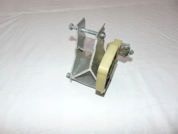 Support Radiateur Gauche BMW 7357215 pour 530D G30/G31 image 2