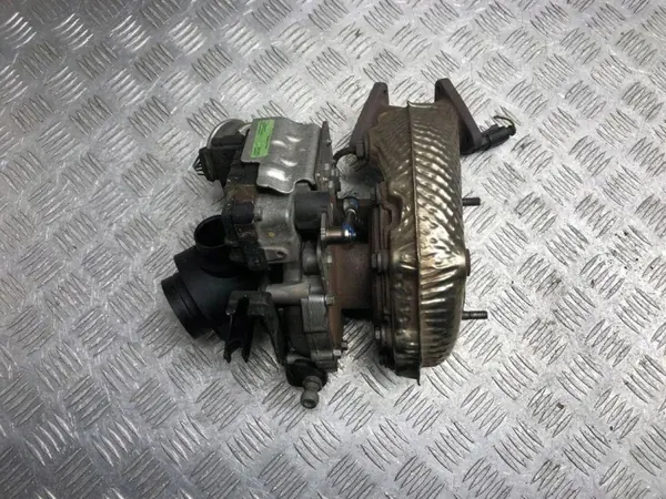Turbocompressor OEM 6NW009550 para Audi A5 2.7L Diesel image 2