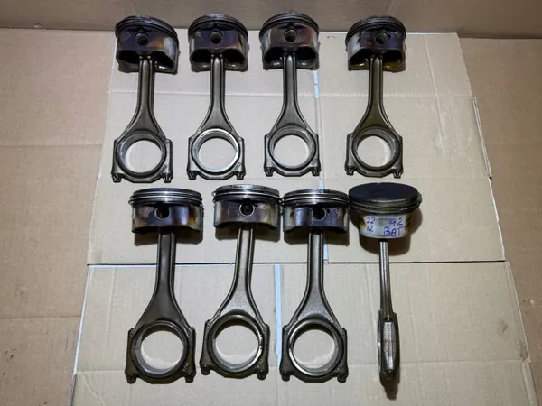 Pistón Biela Audi 4.2 FSI V8 OEM 079G 84L89 image 3
