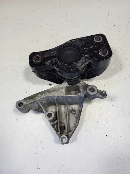 Renault OE 113751860R Motorfäste - Begagnad image 7