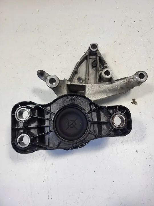 Renault OE 113751860R Motorfäste - Begagnad image 8