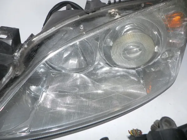 Xenon Ajovalot Vasen Ford Mondeo MK3 OEM image 5