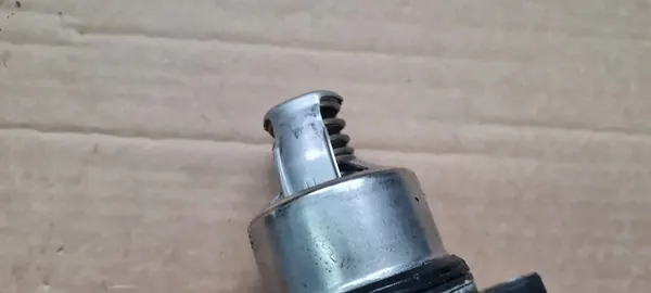 Termostato SQ5 80A Q5 3.0 TFSI 06M121115H image 3