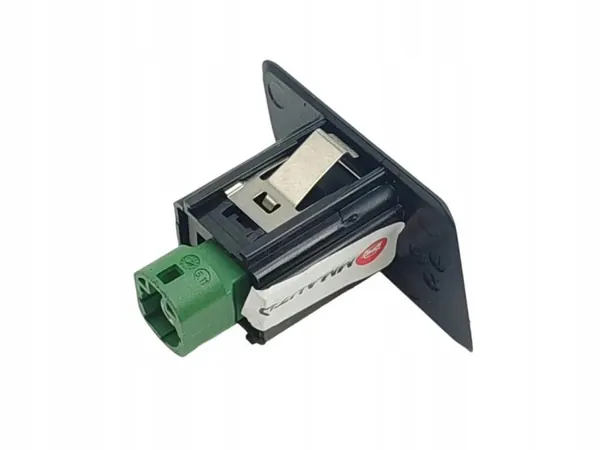 Audi USB-pistoke OEM 81C035726 - Käytetty image 3