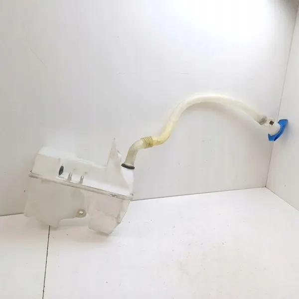 Tuulilasinpesunestesäiliö VW Transporter T5 image 6