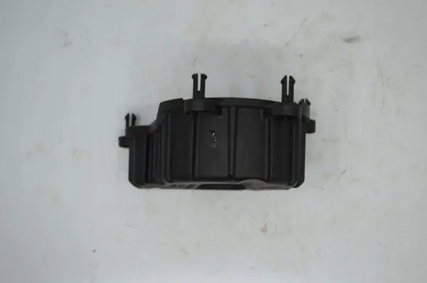Couvercle Pompe à Huile OEM V758544580 1.6 THP image 6