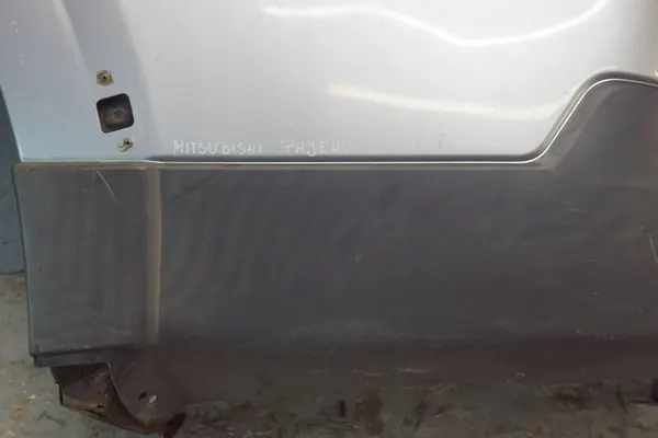 MITSUBISHI PAJERO IV Bakre Stötfångarhörn Vänster 6410A291 image 5