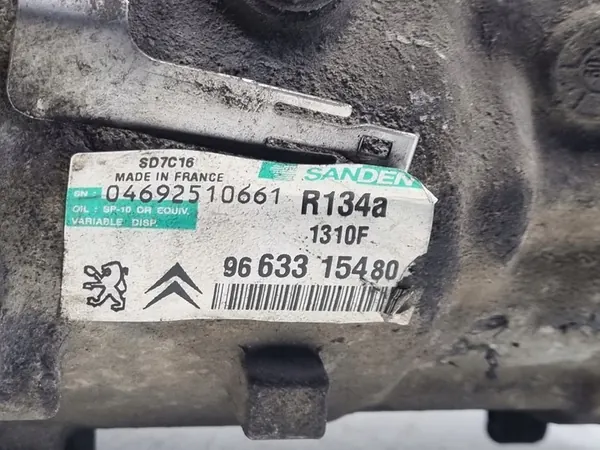 Compresseur de climatisation Citroen C5 I Lift 1.8 16V image 2