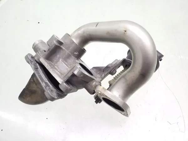 Mercedes-Benz EGR-jäähdytysputki OEM A6421401008 image 2