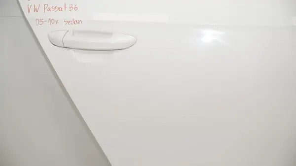 Puerta trasera derecha OEM 360195165 VW Passat B6 image 5