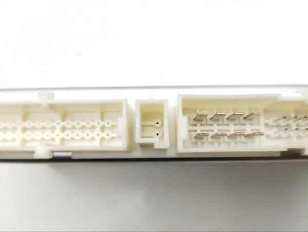 Porsche Panamera luftfjädringsmodul OEM 97061810711 image 5