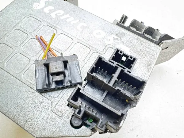 2005 Renault Scenic II - Grand Scenic II EA9CEC041 image 2