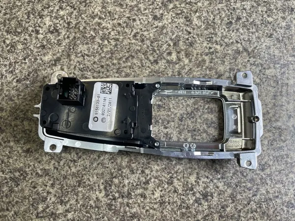 Handremschakelaar BMW E70 X5 E71 X6 OEM image 6