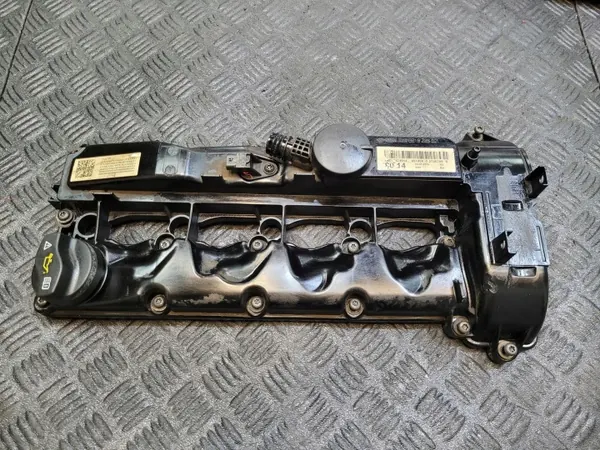 Ventildeckelabdeckung A6510108918 für Mercedes E W212 2.2 D CDI image 2