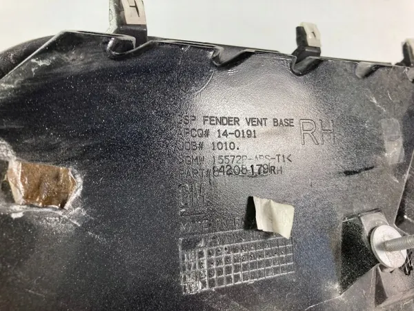 OEM 84208184 Corvette C7 Luftintag - Höger fram image 10
