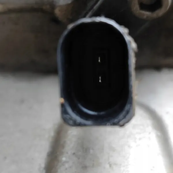 Mancal dianteiro direito Porsche Taycan OEM 971407615C image 7